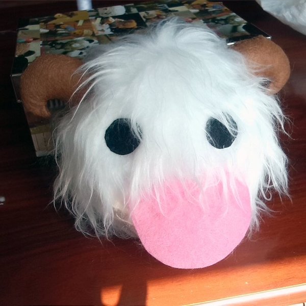 league poro plush