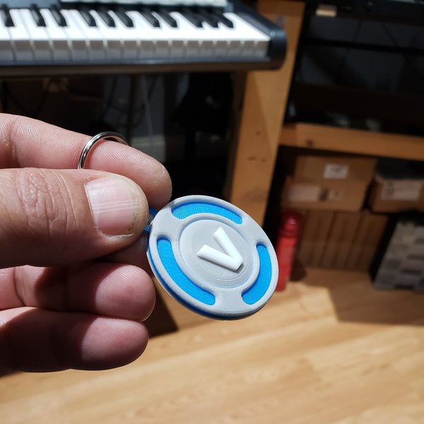 Single Fortnite VBucks Keychain | Geek Beholder - 600 x 600 jpeg 47kB